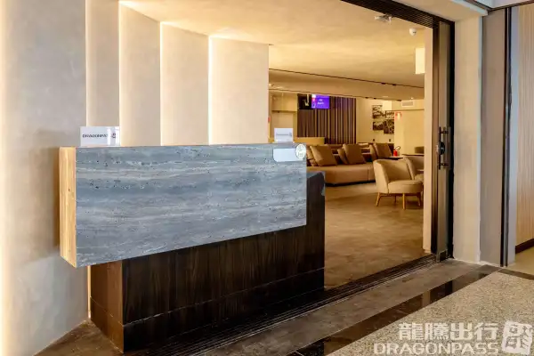 BRT Lounge Confins – photos 2