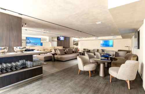 CHNFBRT Lounge Confins