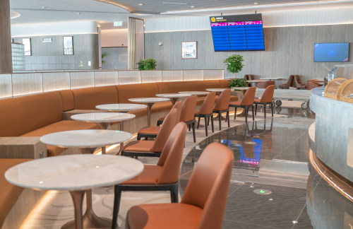 XIYV22东航头等舱休息室(T5国内)