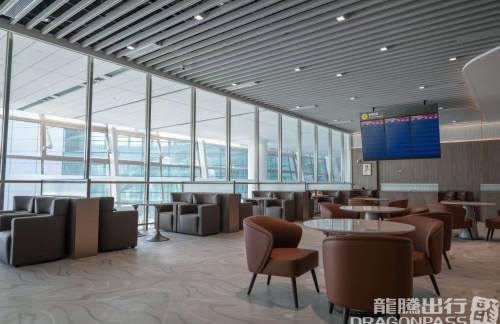 XIYV22东航头等舱休息室(T5国内)