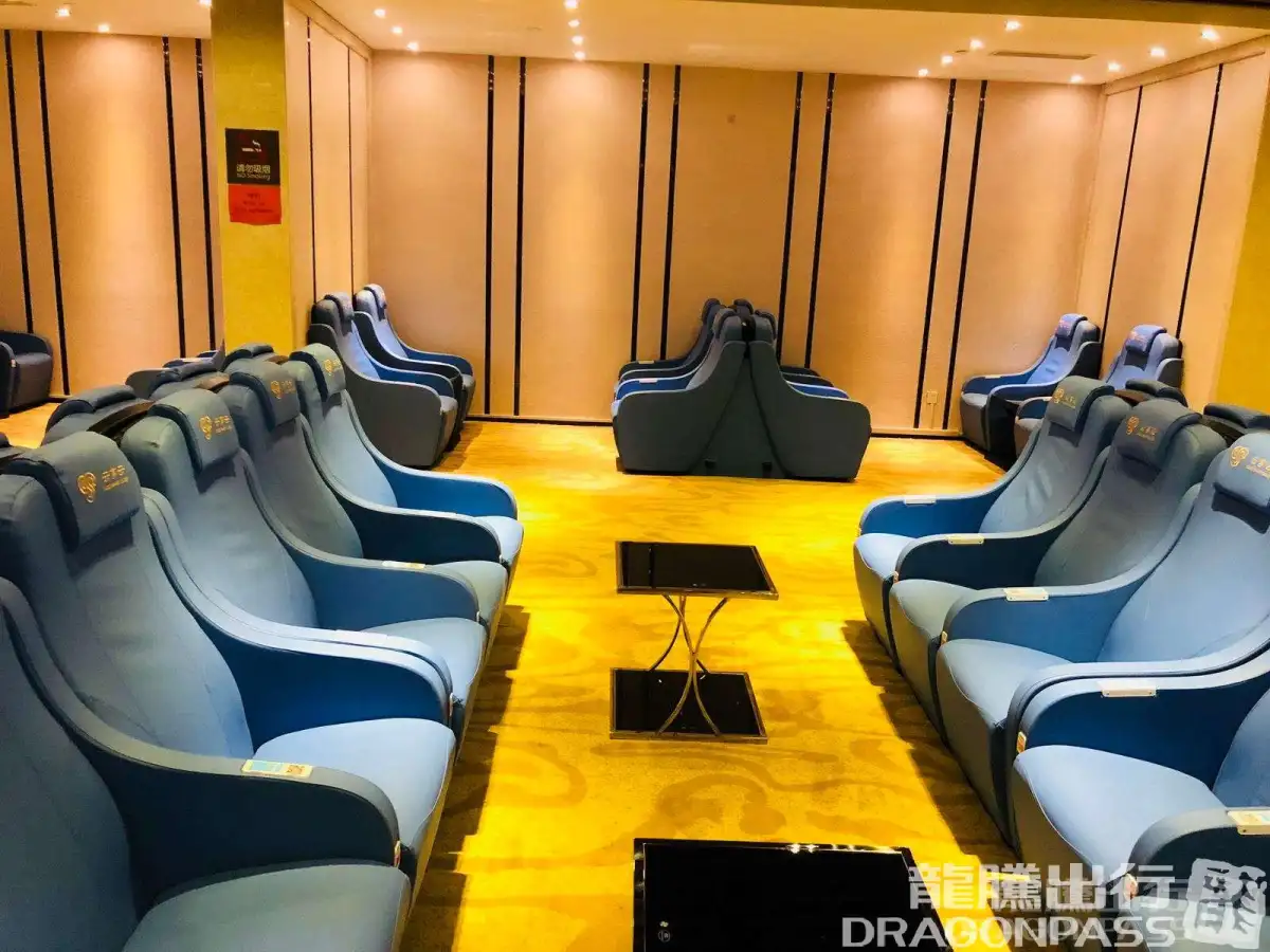 First Class Lounge – photos 5