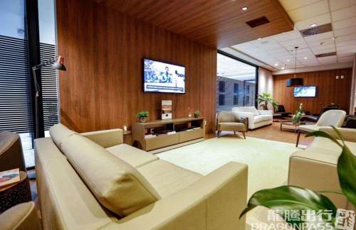 CWBBreak Travel Lounge