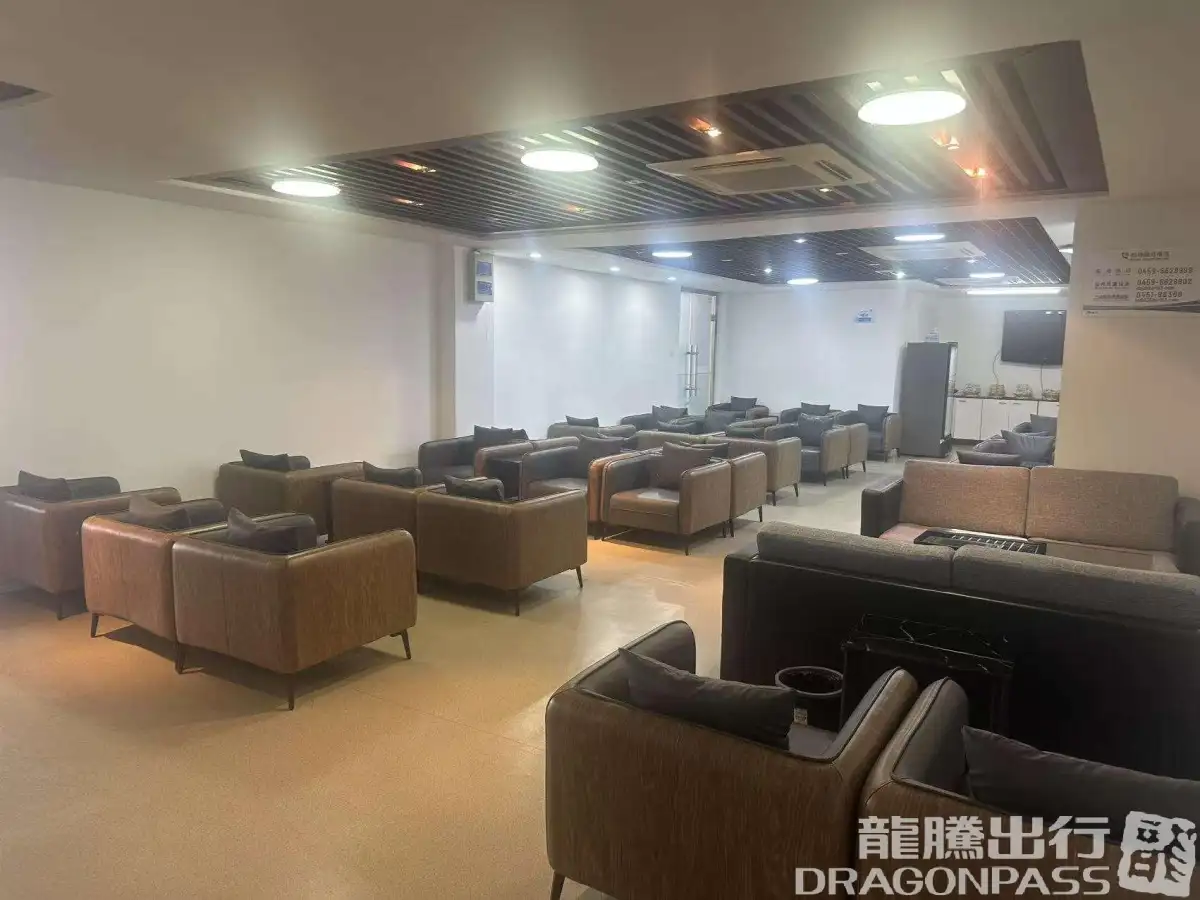 First Class Lounge – photos 6