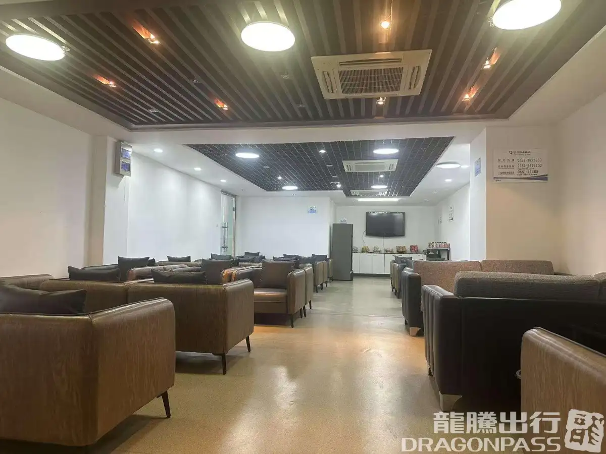 First Class Lounge – photos 9