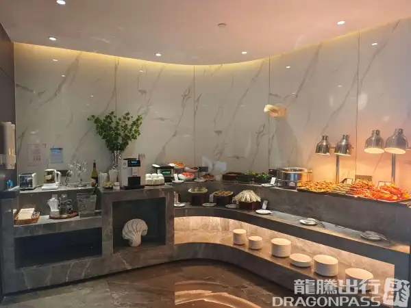 International Lounge VIP CLUB5 (T1 International) – photos 3