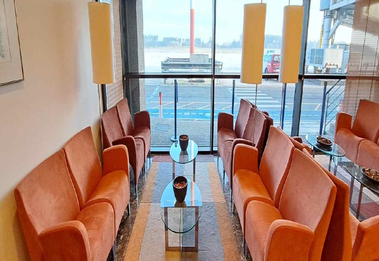 Picos de Europa VIP Lounge at OVD