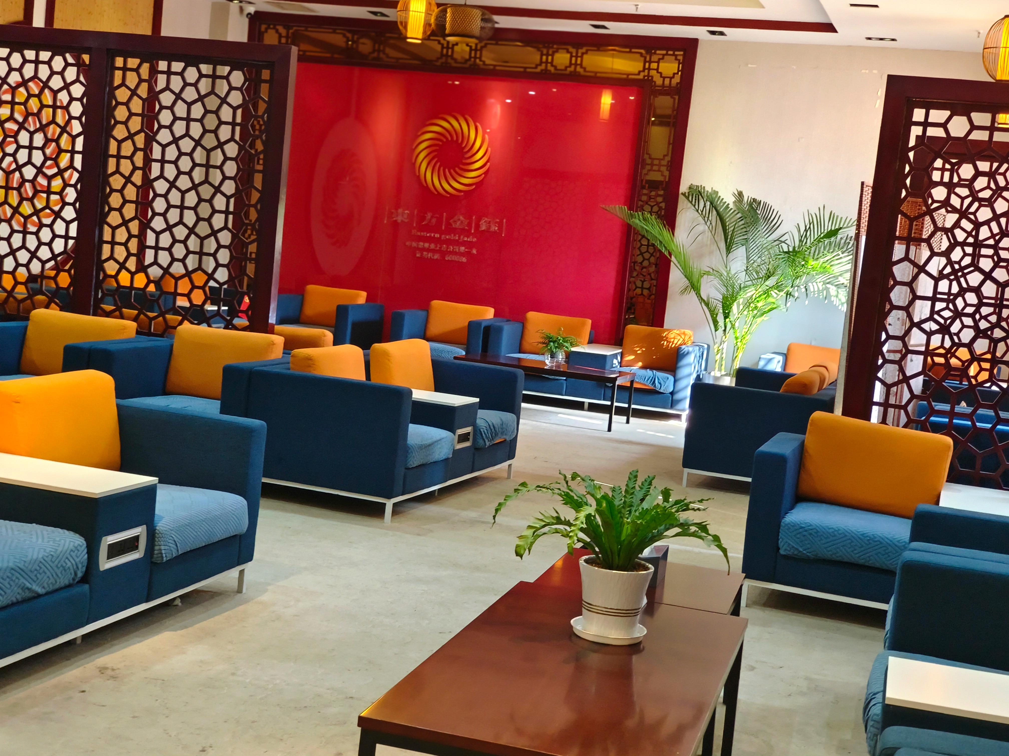 Best Business VIP Lounge at LUM