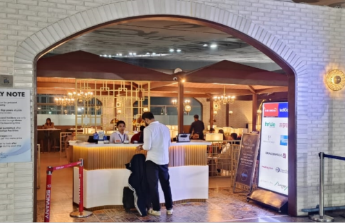 CCUTravel Club Lounge Domestic Annex