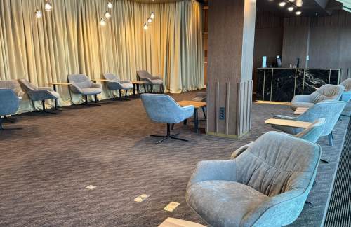 air-6893383Business Lounge