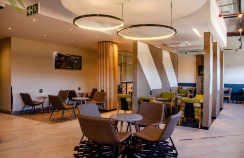 HLABidvest Premier Lounge Lanseria
