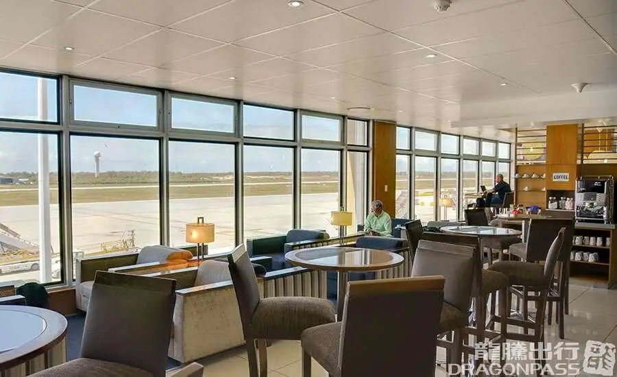 Bidvest Premier Lounge – photos 2