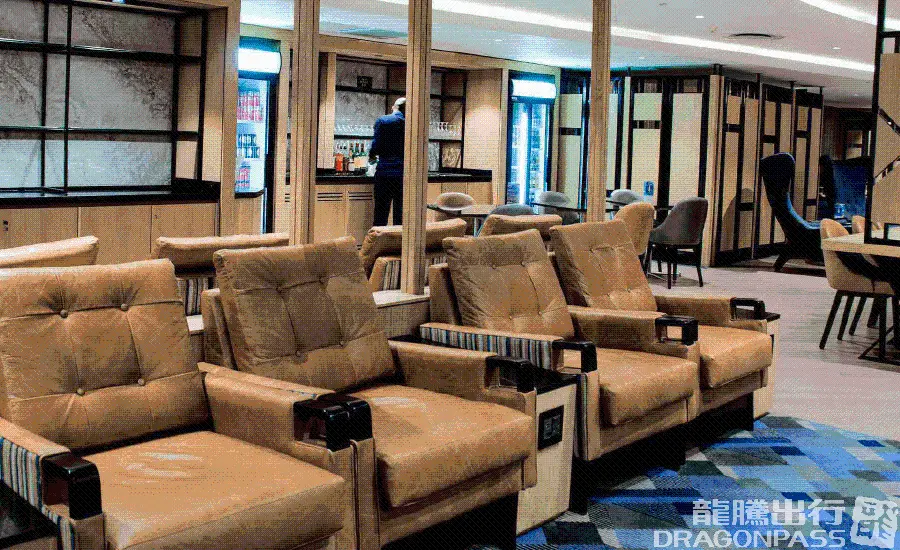 Bidvest Premier Lounge (International) – photos 2