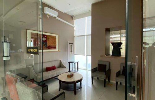 PGKSaphire Lounge(Domestic)