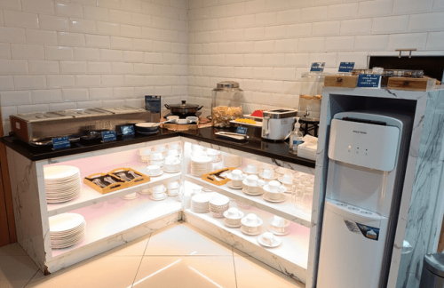 AMQConcordia Lounge(Domestic)