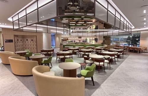 ICNSky Hub Lounge West