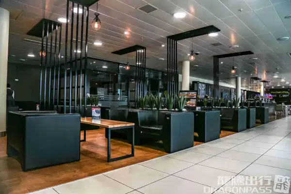 CIP Lounge - 1