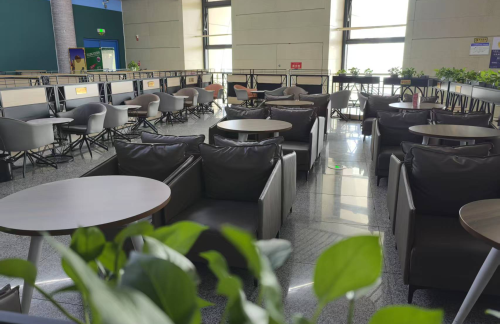 air-321801网咖休息厅