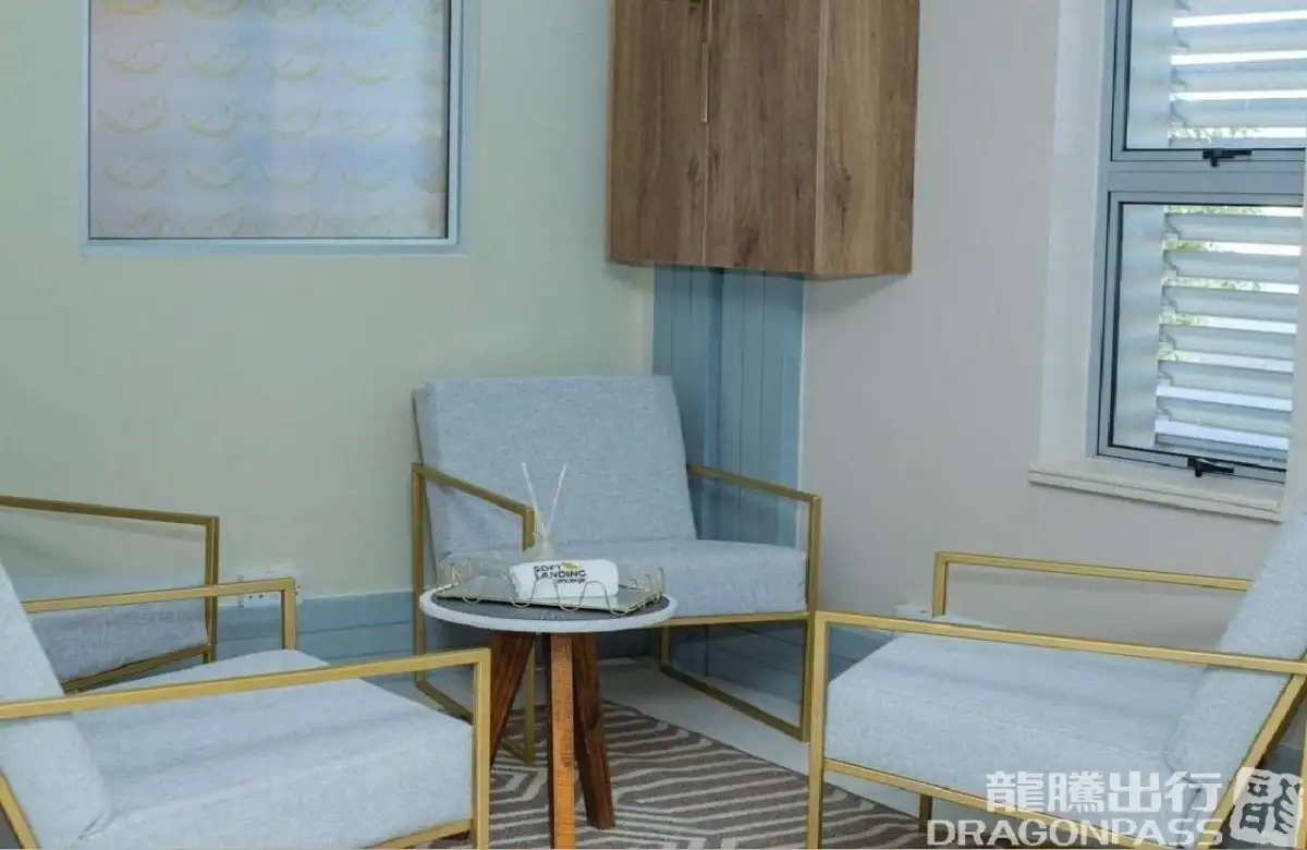 Softlanding Concierge Lounge – photos 4