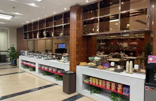 SHE机场易登机休息区 (T3国内)