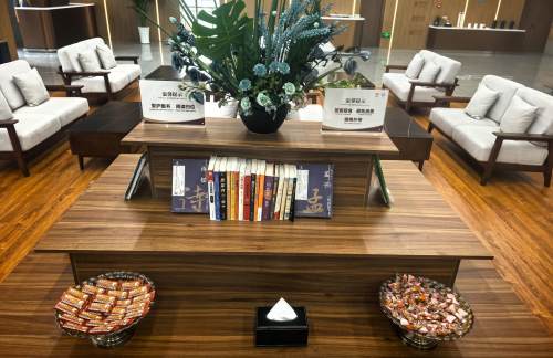 air-6852060石家庄正定机场站候车区