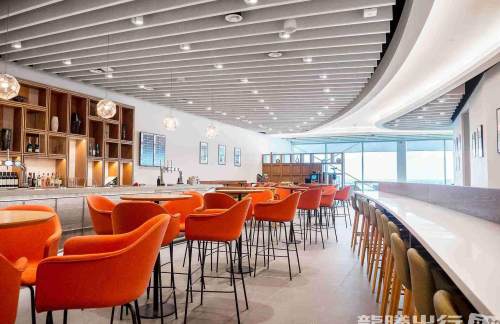 MANThe Escape Lounge (T2)