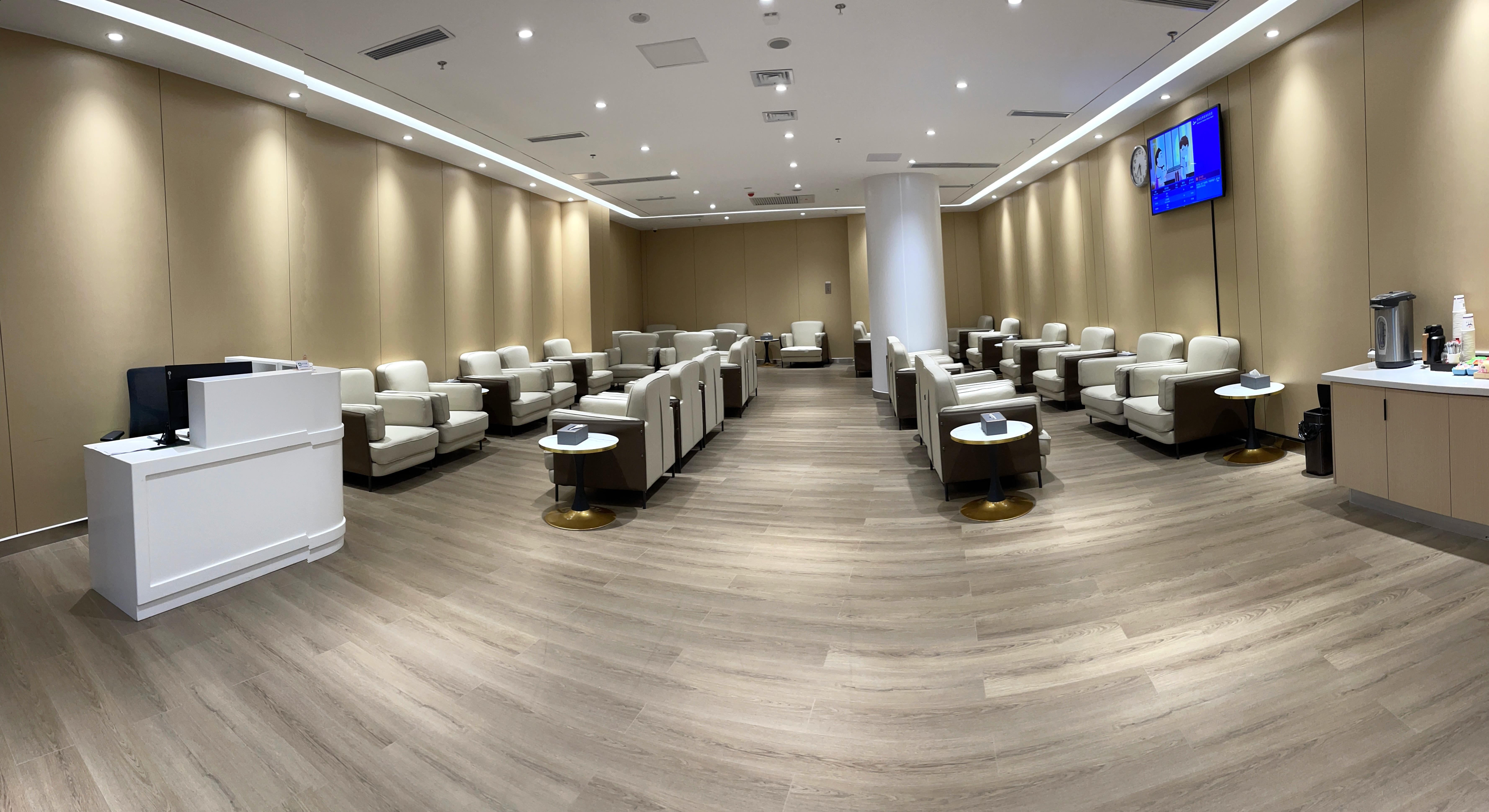 First Class/Business Class Lounge (T2 Domestic)