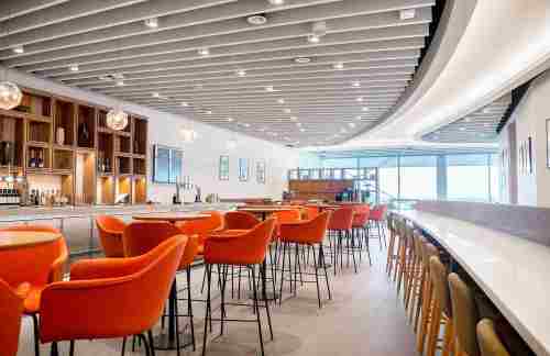 MANThe Escape Lounge (T2)