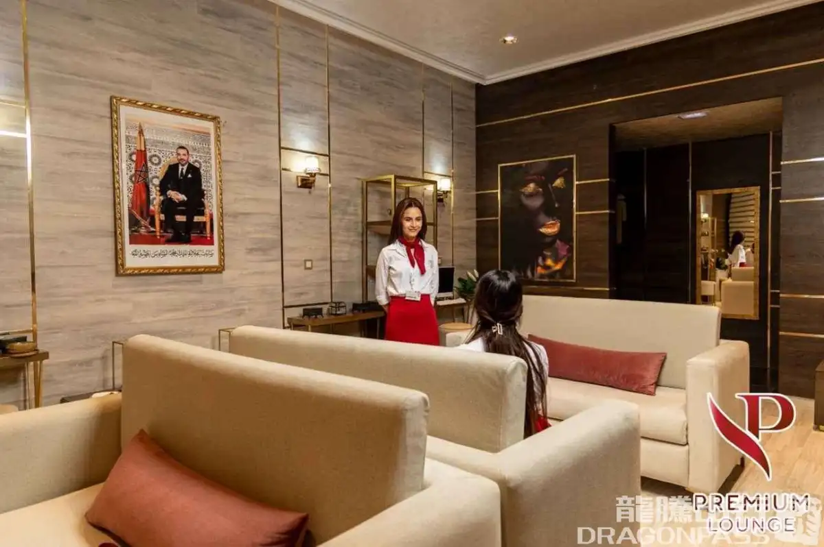 Budas Premium Lounge (Domestic) – photos 4