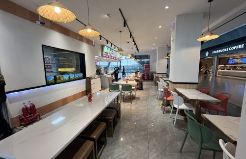 贵阳龙洞堡国际机场树厨