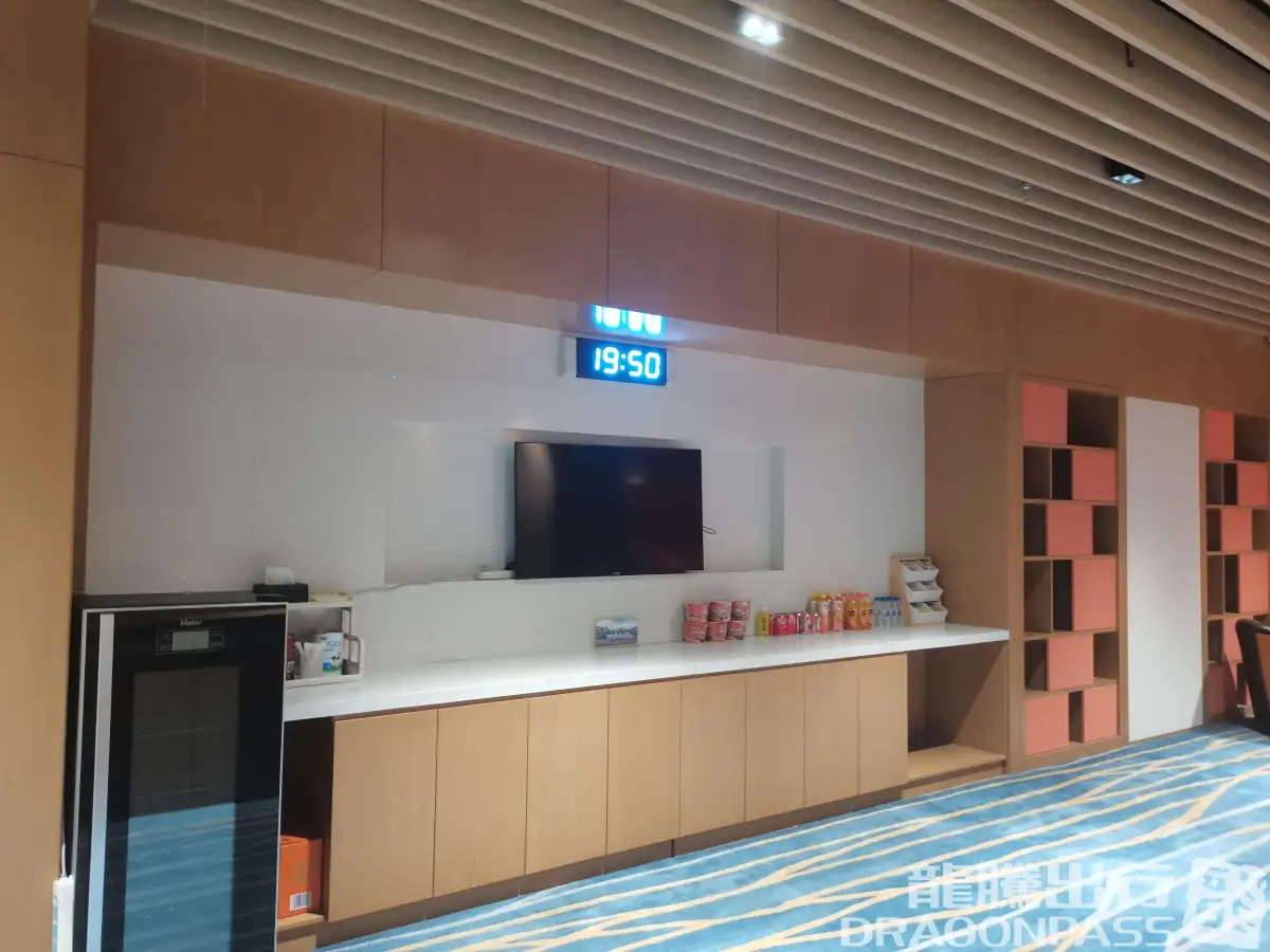 First Class Lounge – photos 4