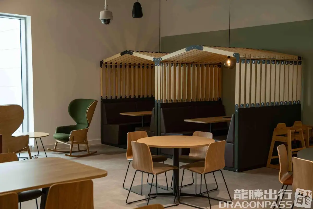 The Avro Lounge – photos 2