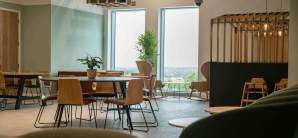 利兹布拉德福德国际机场The Avro Lounge
