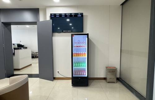 air-441455商务座候车区