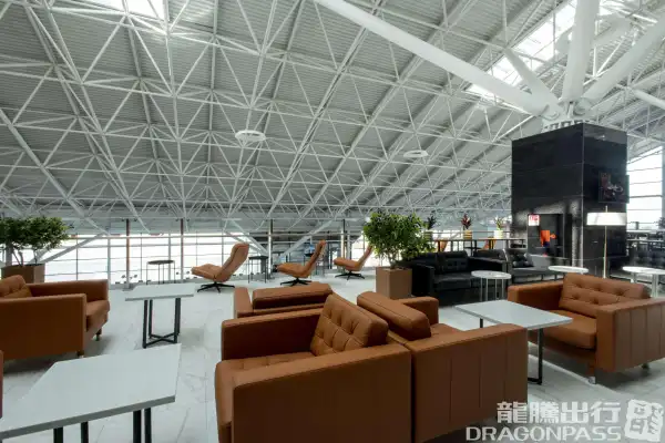 Sky Hall Lounge - 1