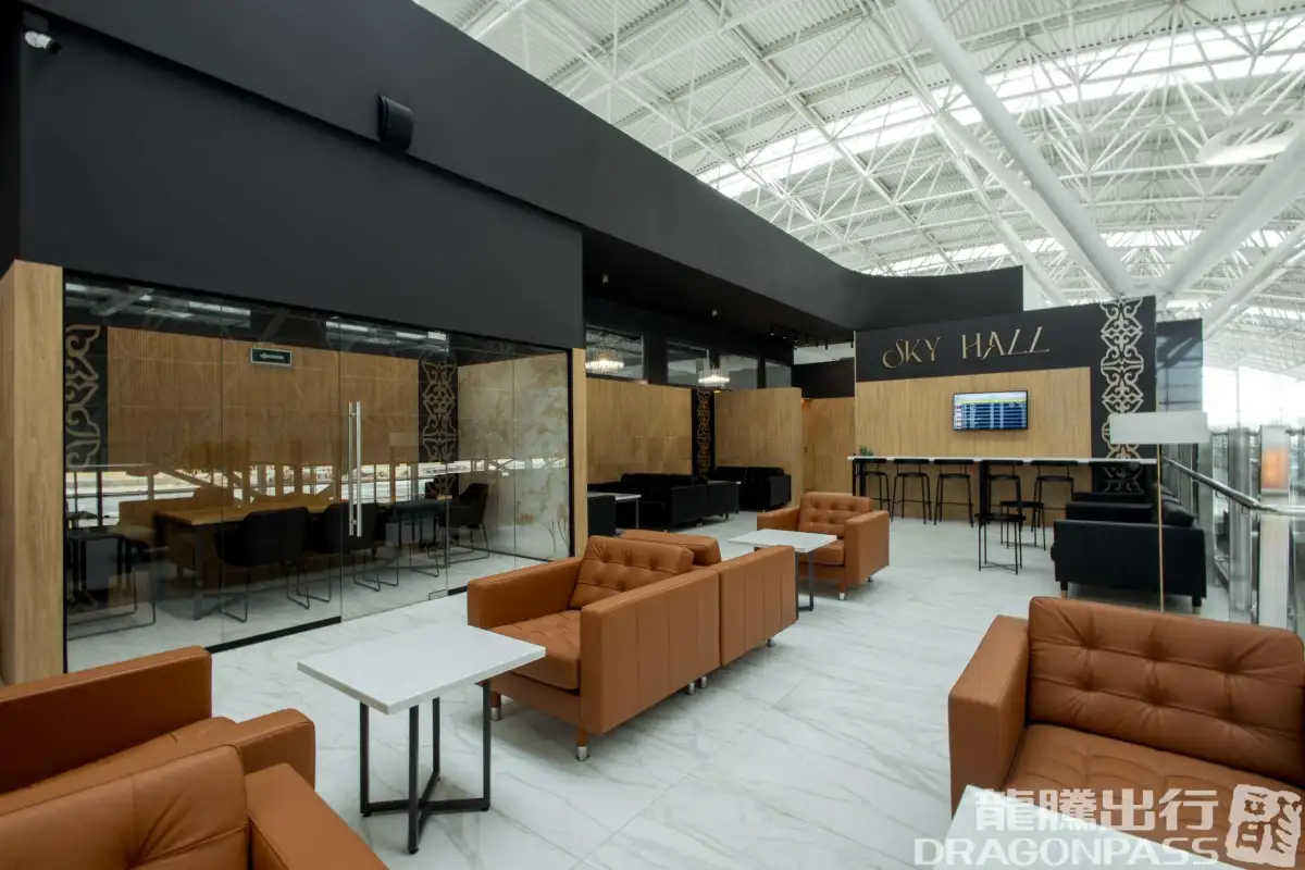 Sky Hall Lounge – photos 3