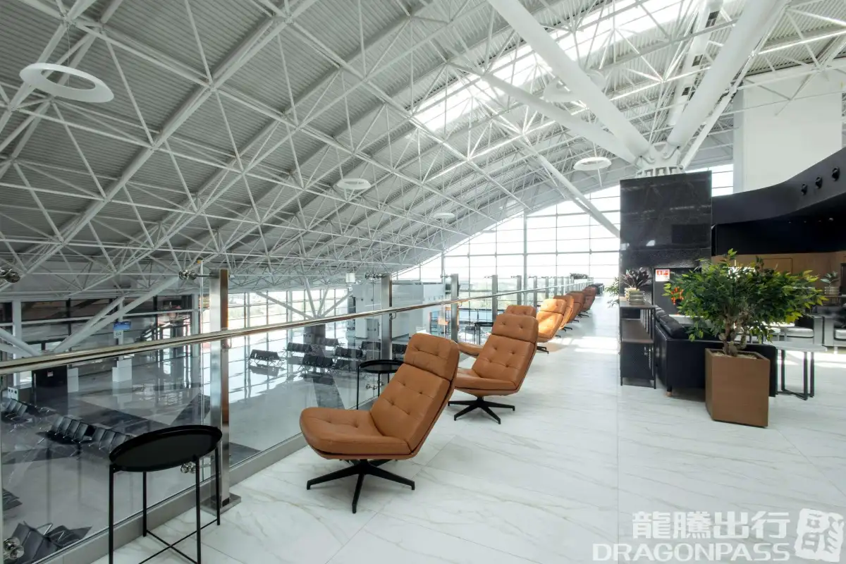 Sky Hall Lounge – photos 10