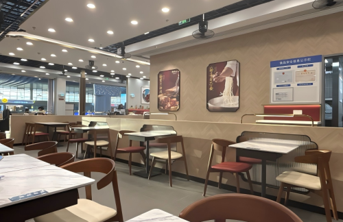 宁波站康师傅私房牛肉面
