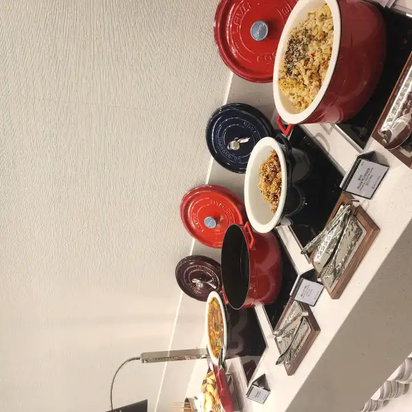 Sky Hub Lounge (Intl - Concourse A) – photos 3
