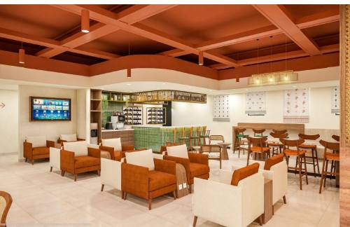 TRZO'vetra Domestic Lounge