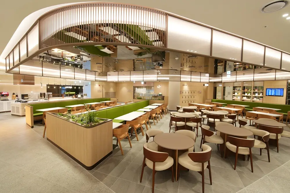 Skyhub Lounge East (T2) – photos 7