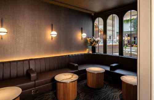 JERNo1 Lounge