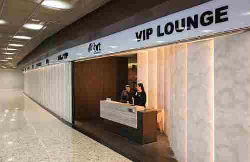 CHNFBRT Lounges