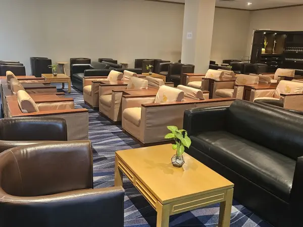 Vientiane Airport VIP Lounge – photos 4