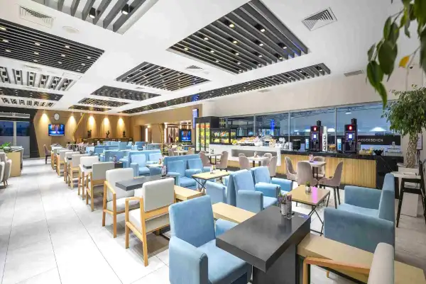 CIP Lounge – photos 4