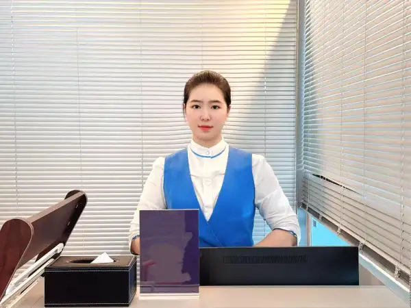 International First Class Lounge – photos 2