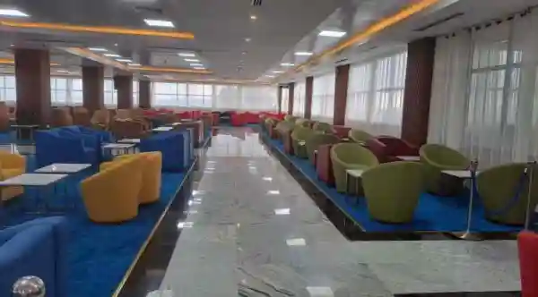 Karibuni Lounge - 1