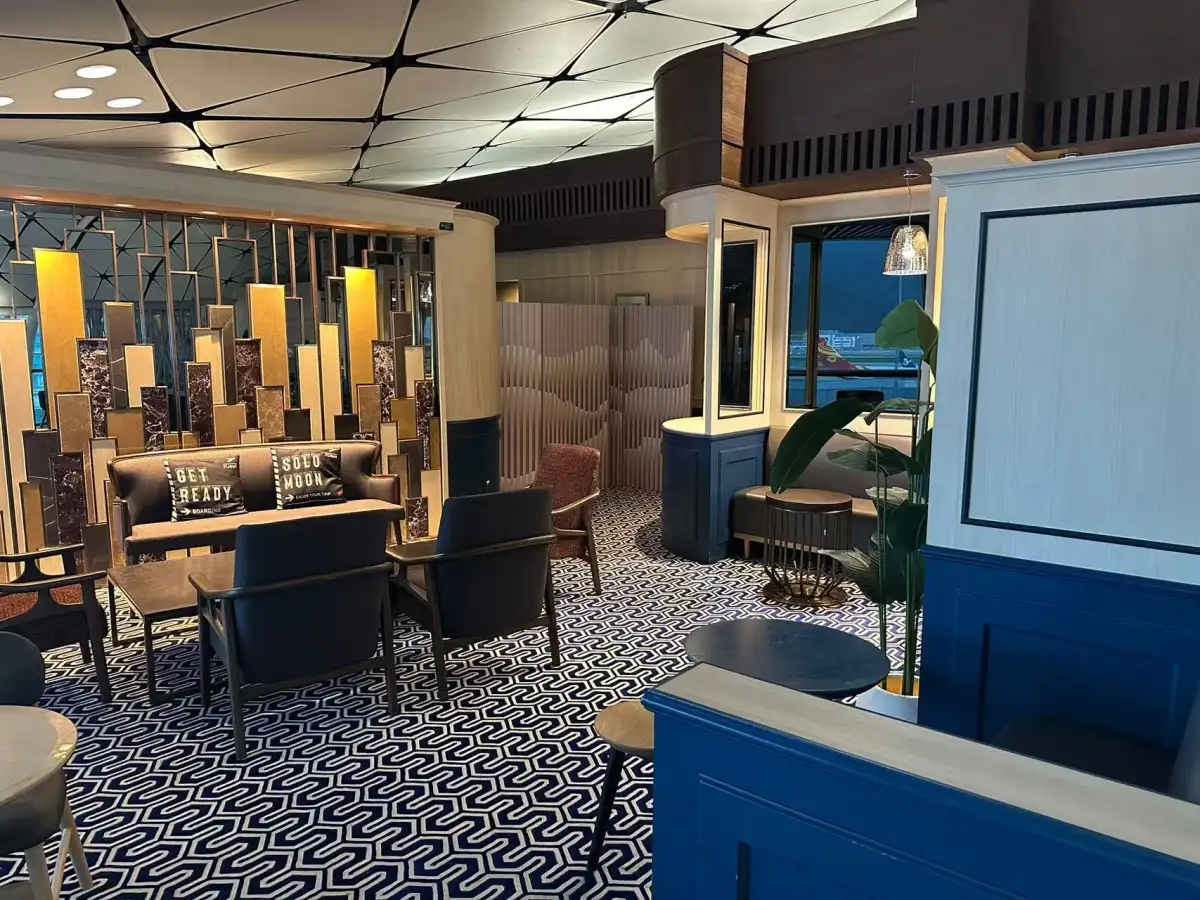 Hong Kong Airlines Lounge (Club Autus) – photos 3