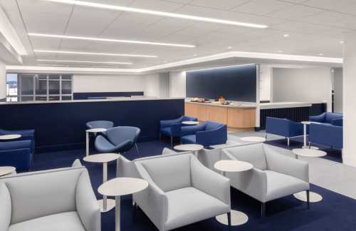 BOSAir France Lounge