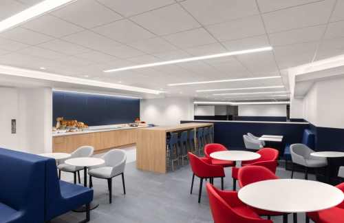 BOSAir France Lounge