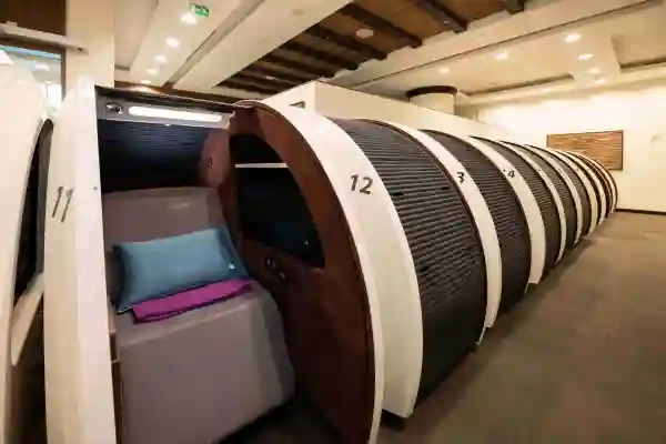 Sleepover Concourse A - 1